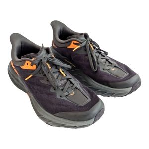 HOKA SPEEDGOAT 5 MEN'S SIZE 9D Olive/Black w/ orange trim